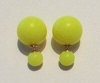 Double pearl earrings geel