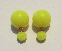 Double pearl earrings geel
