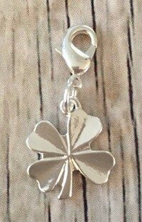 Memory lockets bead dangle four leave clover