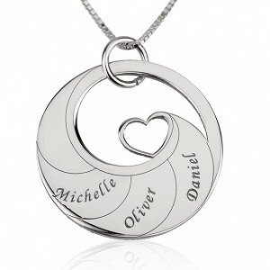  Naamketting cirkel met 3 namen gegraveerd en hart sterling zilver 925