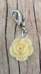 Memory lockets dangle rose creme