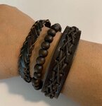 3 bruine handgemaakte leren armbanden